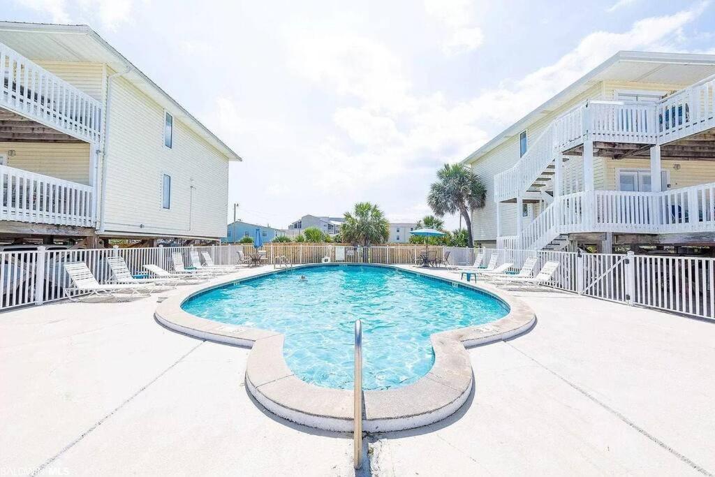 Renovated Condo With Pool And Exclusive Beach Access Gulf Shores Bagian luar foto