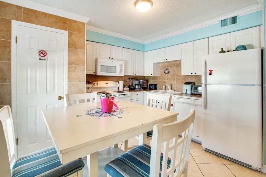 Renovated Condo With Pool And Exclusive Beach Access Gulf Shores Bagian luar foto